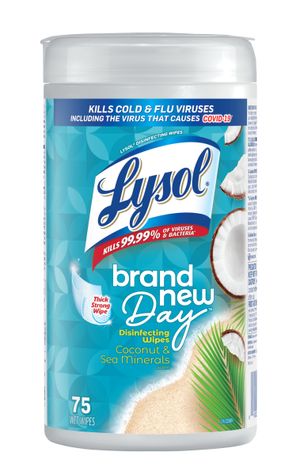 Packshot de Lysol lingettes désinfectantes noix de coco et mineraux marins, 75 unités